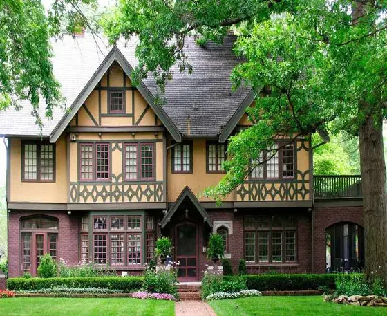 Discovering Tudor-Style Homes: A Look at This Architectural Gem