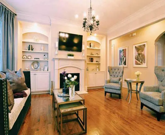 Simplifying My Space: Decluttering and Organizing for 2025