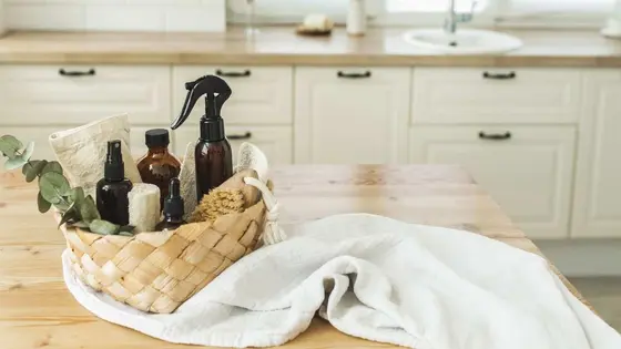 7 Must-Have Cleaning Tools for Every Homeowner