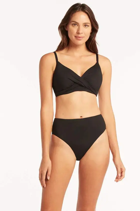 E Cup Bras: Essential Comfort and Style for Fuller Busts
