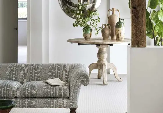 Deep Cleaning Your Carpet: Expert Tips for a Flawless Finish