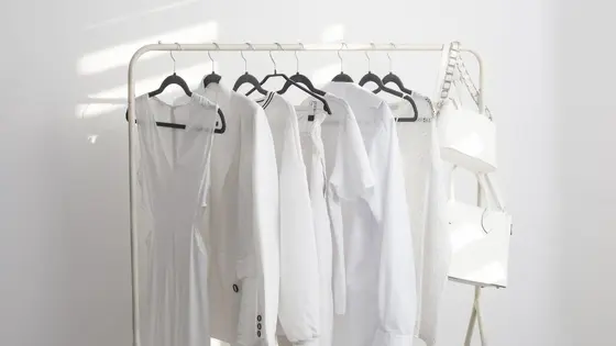 3 Smart Hacks for Transitioning Your Wardrobe from Winter to Summer