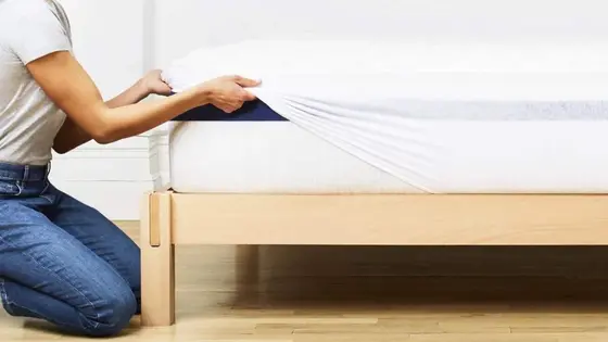 How the Helix Plush Mattress Topper Transformed My Sleep Experience