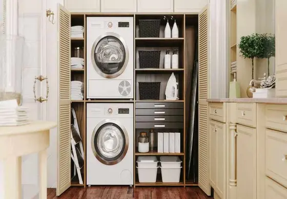 Mastering Mud Stain Removal: 4 Essential Steps for Clean Clothes