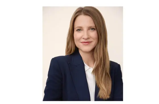 Revolutionizing Sunscreen: Insights from Supergoop! CEO Amanda Baldwin