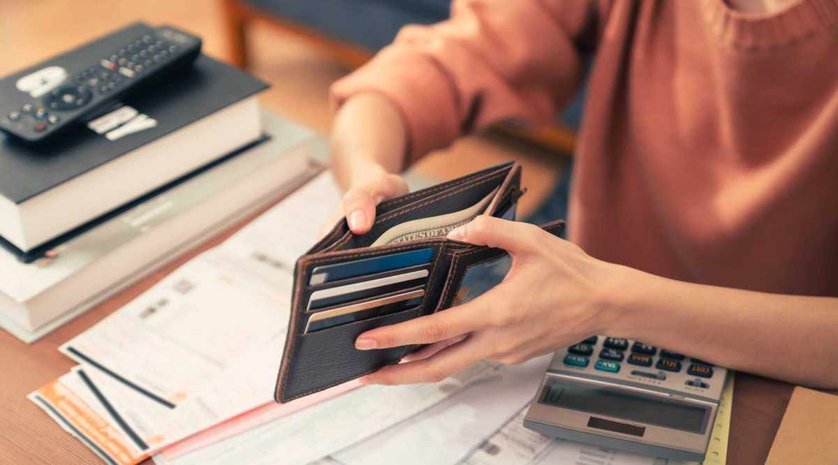 Pay Off Debt: A Smarter System for Long-Term Success