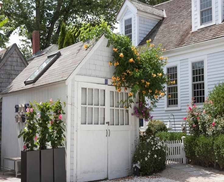 Effortless Strategies for Garage Organization During Downsizing