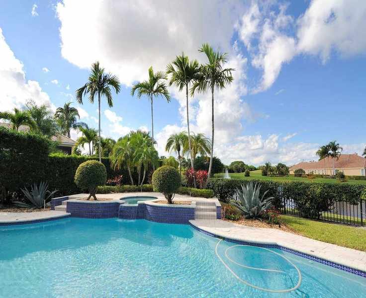 Shocking Your Pool: 5 Essential Steps for Clear Water This Summer