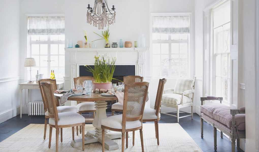 7 Refreshing Spring Scents to Lift Your Mood and Brighten Your Home