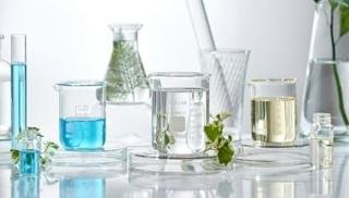 glycolic acid 