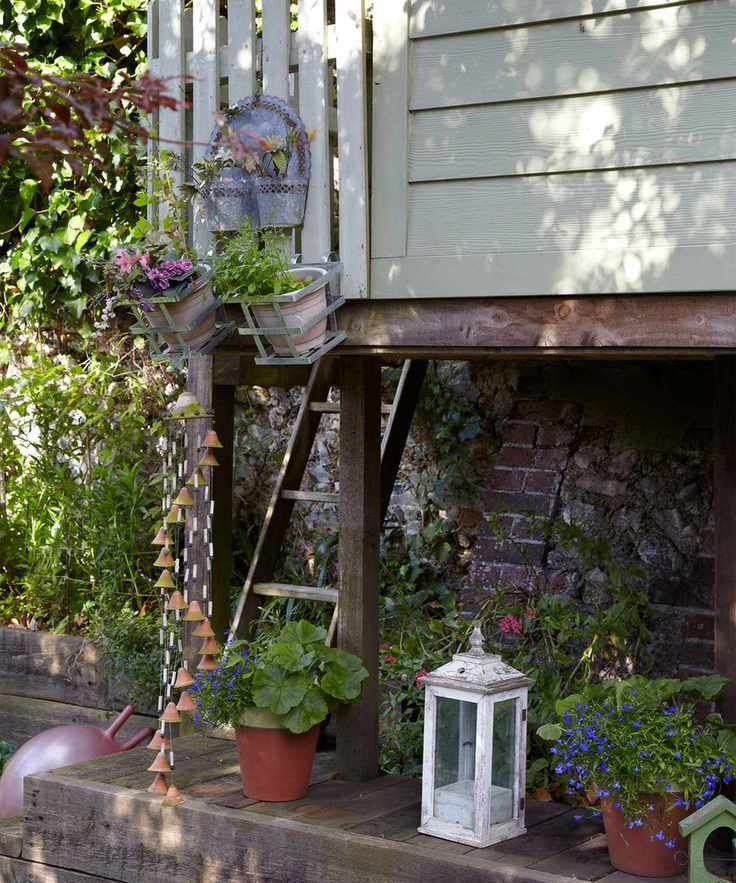 Sound inspired sensory garden ideas with a wind sculpture