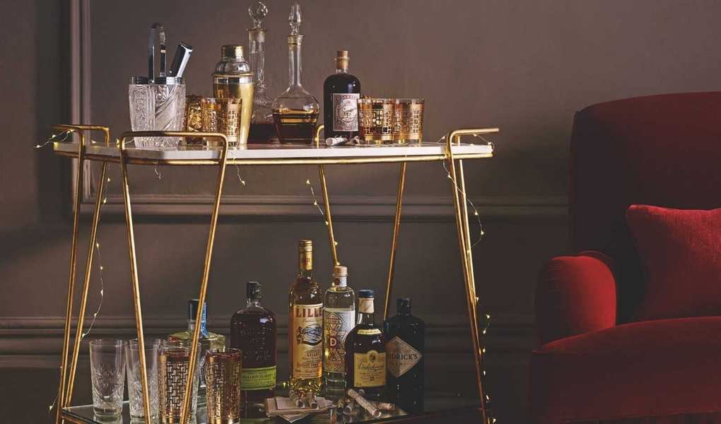 Creative Ways to Host a Cocktail Party in Style
