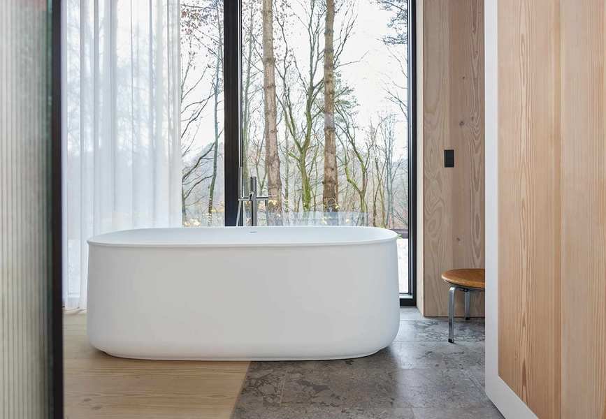 Duravit Zencha bath in concrete and wood japanese style bathroom