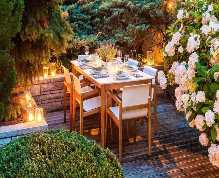 Top Retailers for Upgrading Your Outdoor Lighting