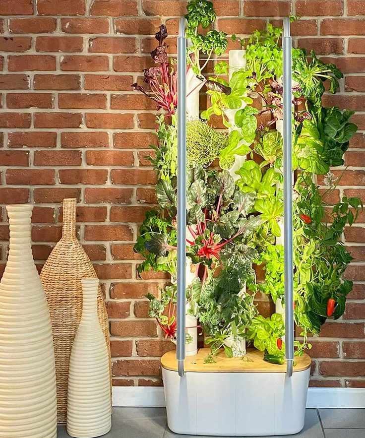 hydroponic gardening floor system