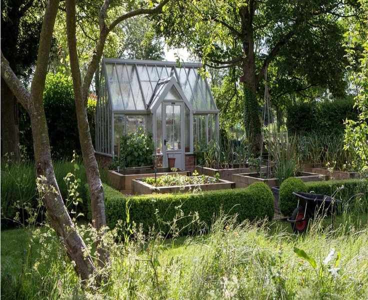 Stop Throwing Away Bubble Wrap — Insulate Your Greenhouse and Save Money