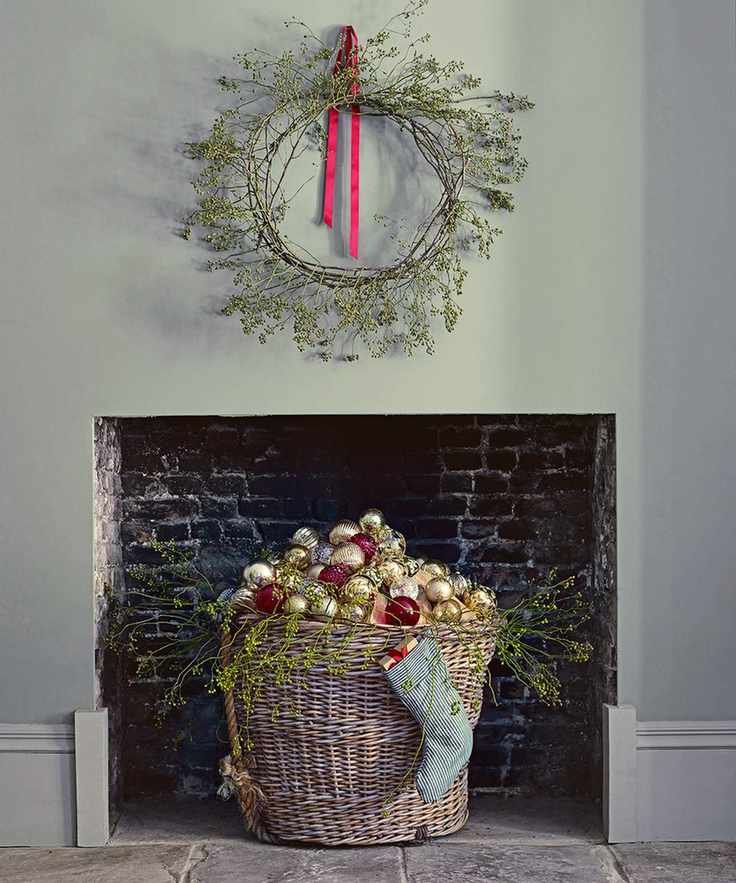 Christmas fireplace with wreath