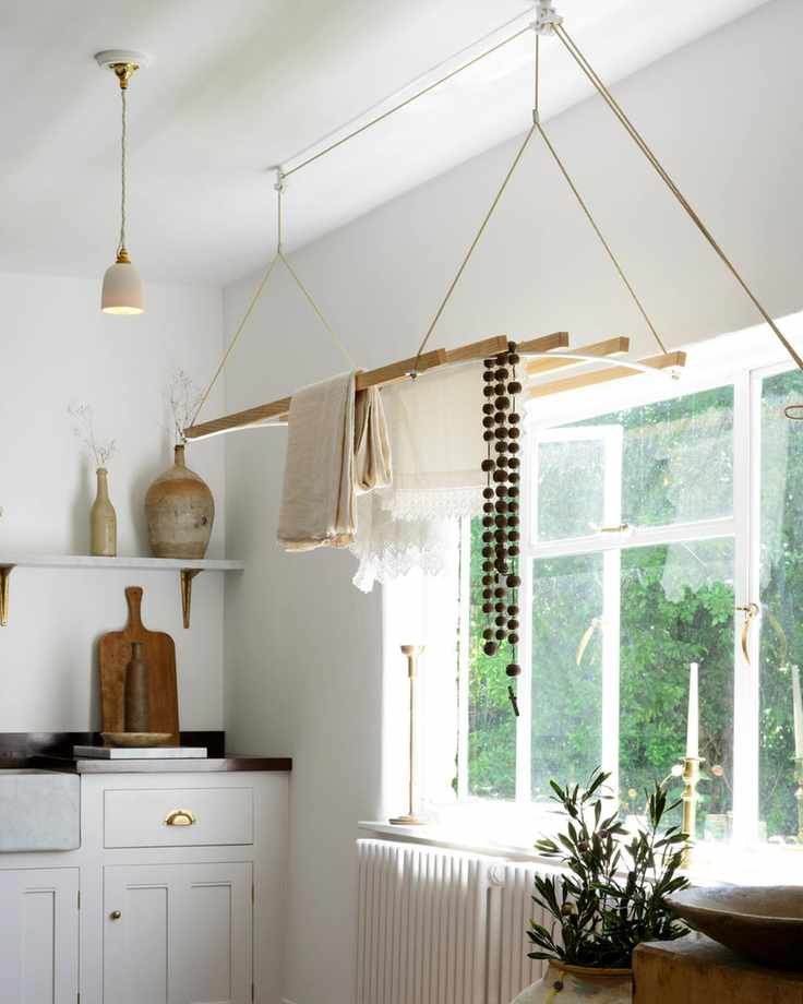 devol kitchens laundry maid