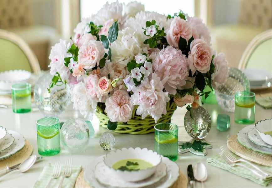 Spring tablescape ideas – 7 ways to decorate your table in dedication to the new season
