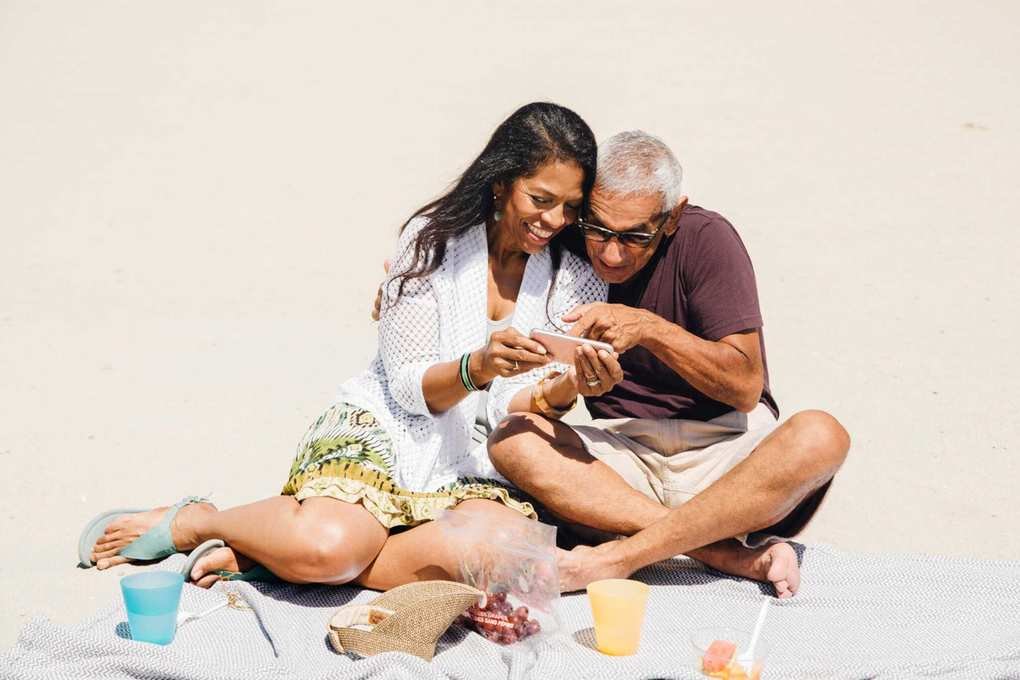 Experience Mini Retirements for a Fulfilling Retirement Journey