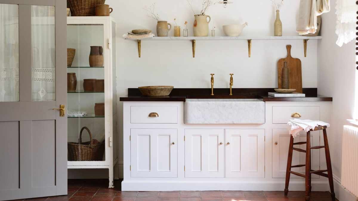 5 Pantry Staples You Can Keep This Spring Without Decluttering