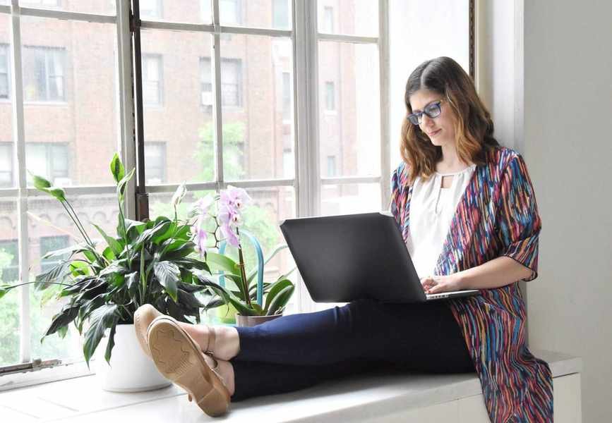 Investing Smart: Empowering Women to Build Wealth