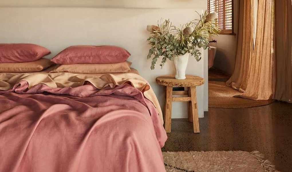 Keep Your Sheets on the Bed: 5 Common Reasons and Simple Solutions