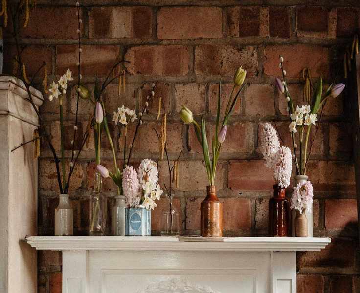 Spring Flowers: Creative Ways to Style Your Mantelpiece