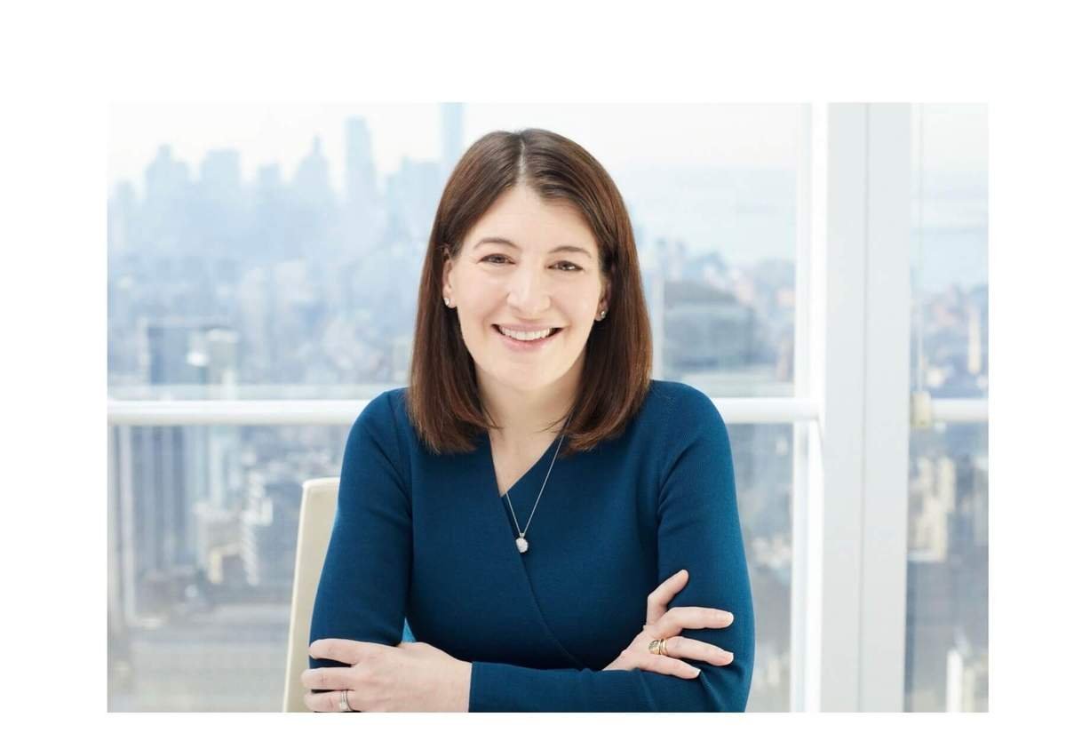 Empowering Women in Finance: Increasing Representation and Opportunities