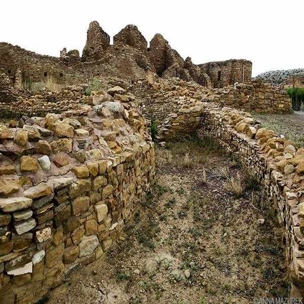 Pueblo de Arroyo at Chaco Canyon