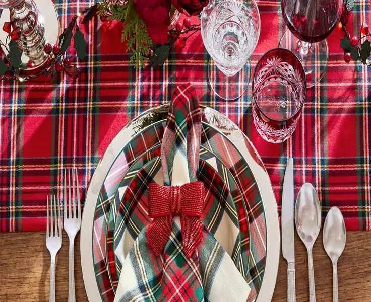 Channeling Ralph Lauren: Create a Festive Tablescape with Style