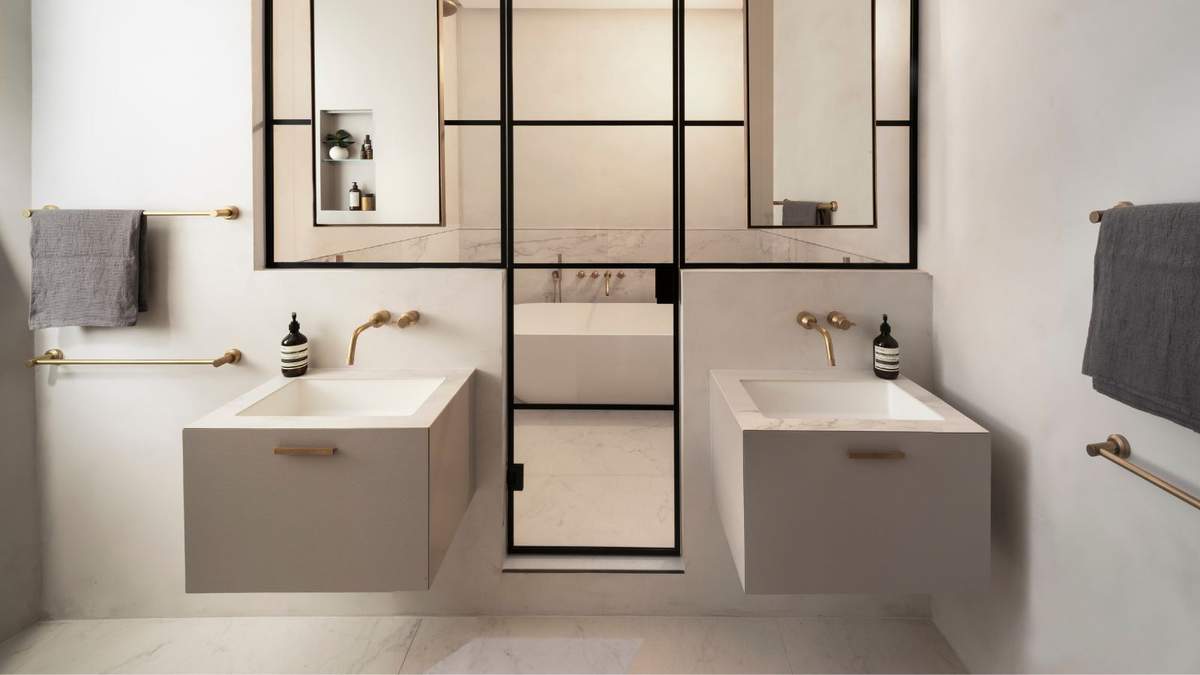 Mastering the Art of Bathroom Sink Cleaning: Essential Tips