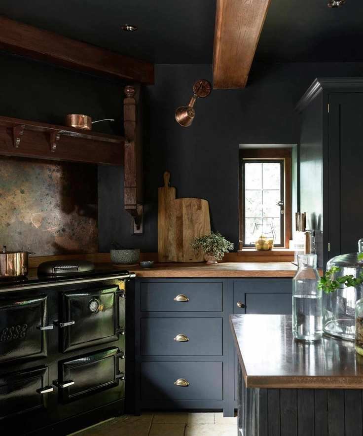 Black monochrome kitchen