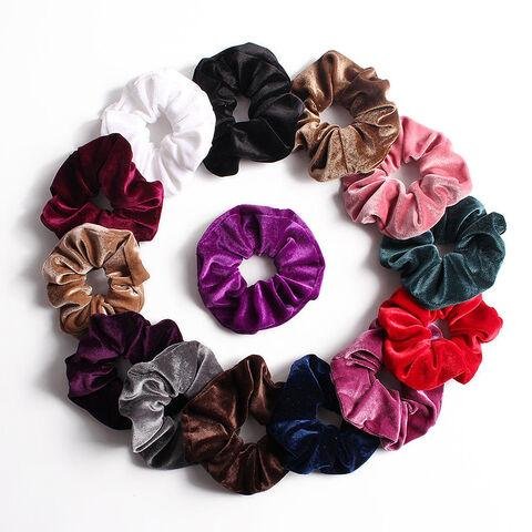 Discover the Advantages of Shampooing and Wearing Scrunchies