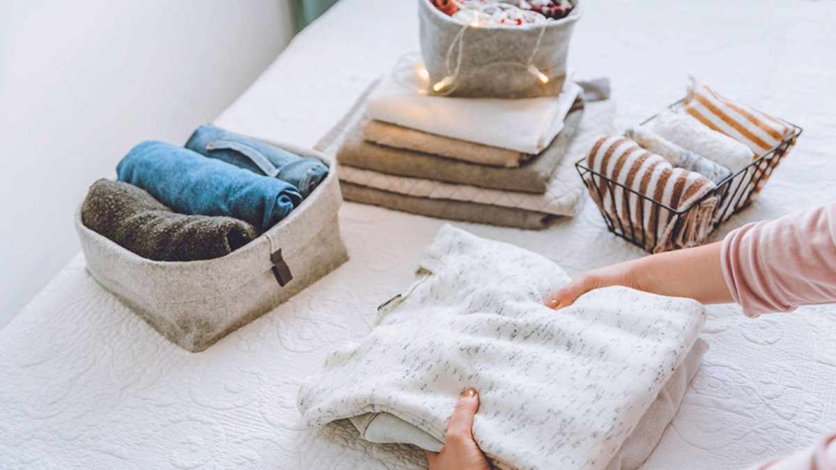 Conquer Clutter with the 30-Day Minimalism Game Challenge