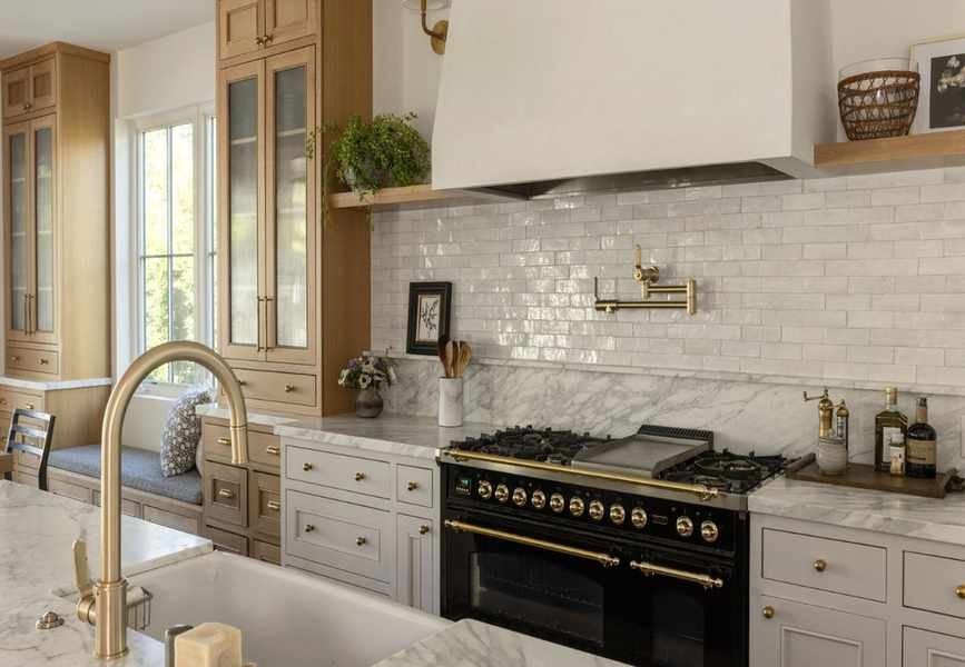 Top 11 Kitchen Countertop Trends Set to Shine in 2026