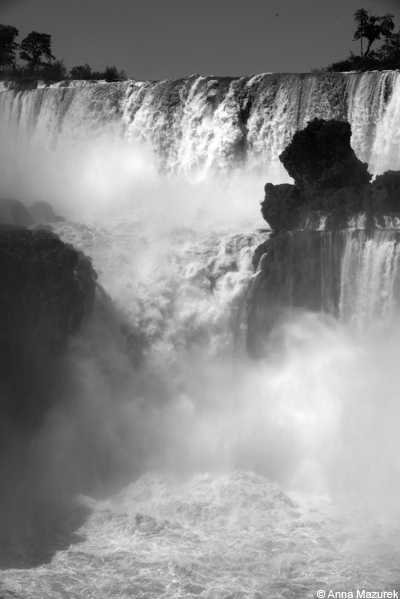 Salto San Martin from the Lower Circuit Trail, Iguazu Falls, Argentina