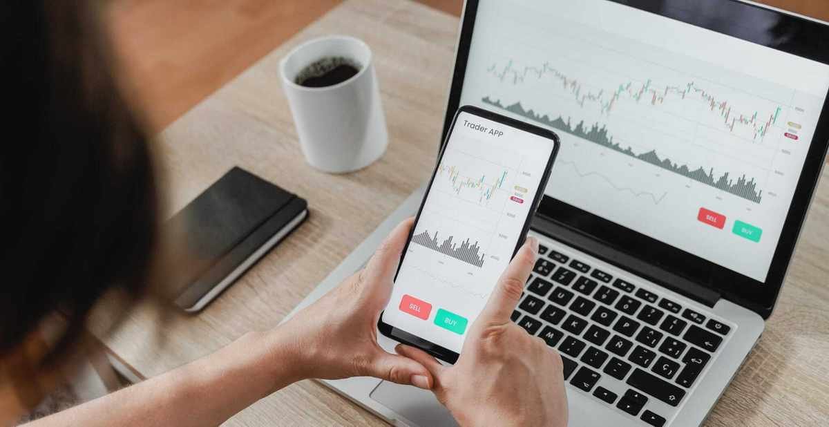 Key Warning Signs to Recognize When Investing in Stocks