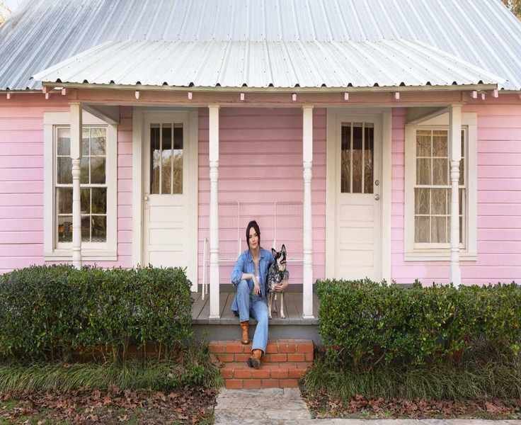 Kacey Musgraves Revives Her 100-Year-Old Family Farm as a Texan Icon