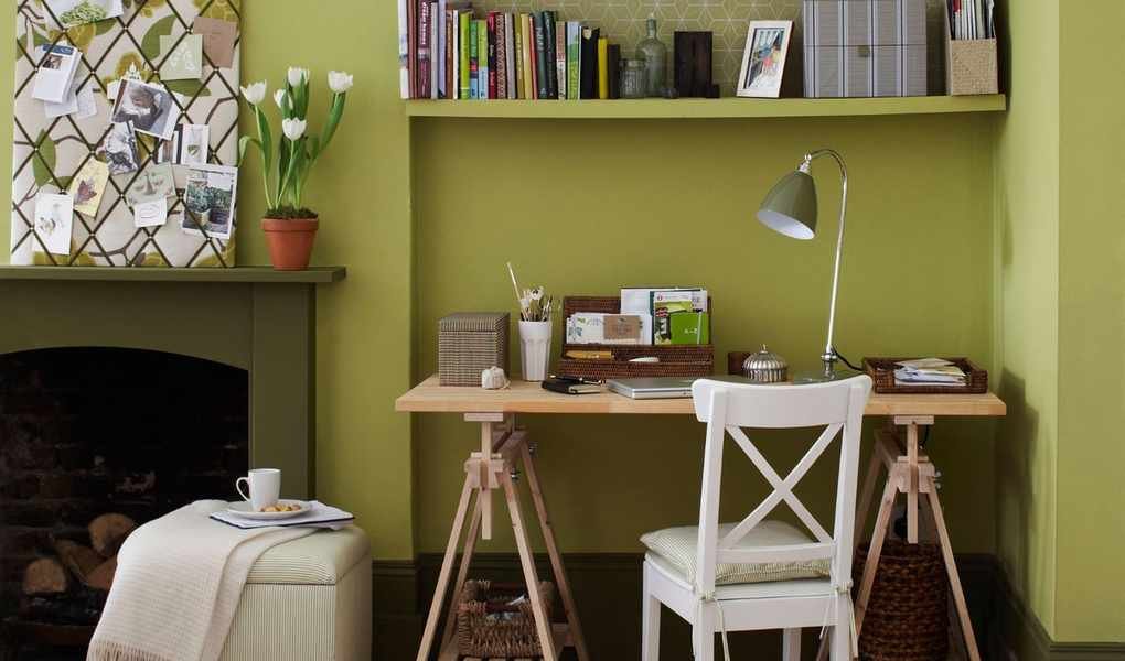 Boost Productivity with These 3 Simple Tricks to Reduce Desk Clutter