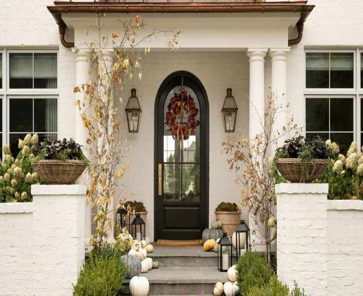Cozy Outdoor Fall Decorating Ideas: 15 Tips for Your Porch and Patio