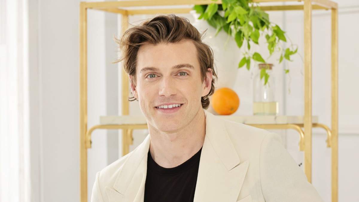 Jeremiah Brent's Essential Tips for Streamlined Pantry Organization