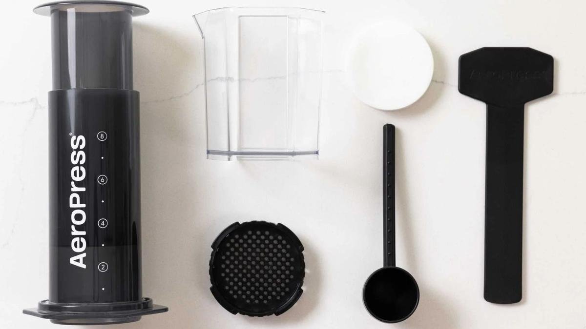 The Barista's Guide to Perfecting the AeroPress Recipe