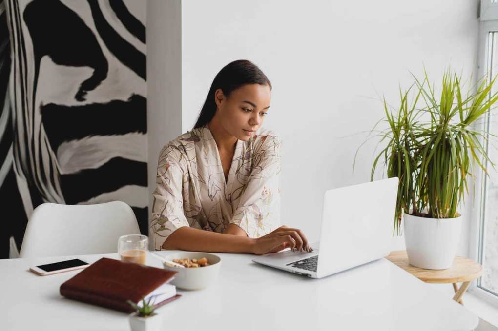 Evaluating the Safety of Free Credit Score Services