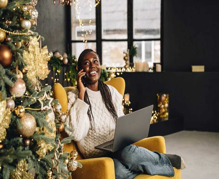 Earn Extra Cash This Holiday Season with These Remote Side Hustles