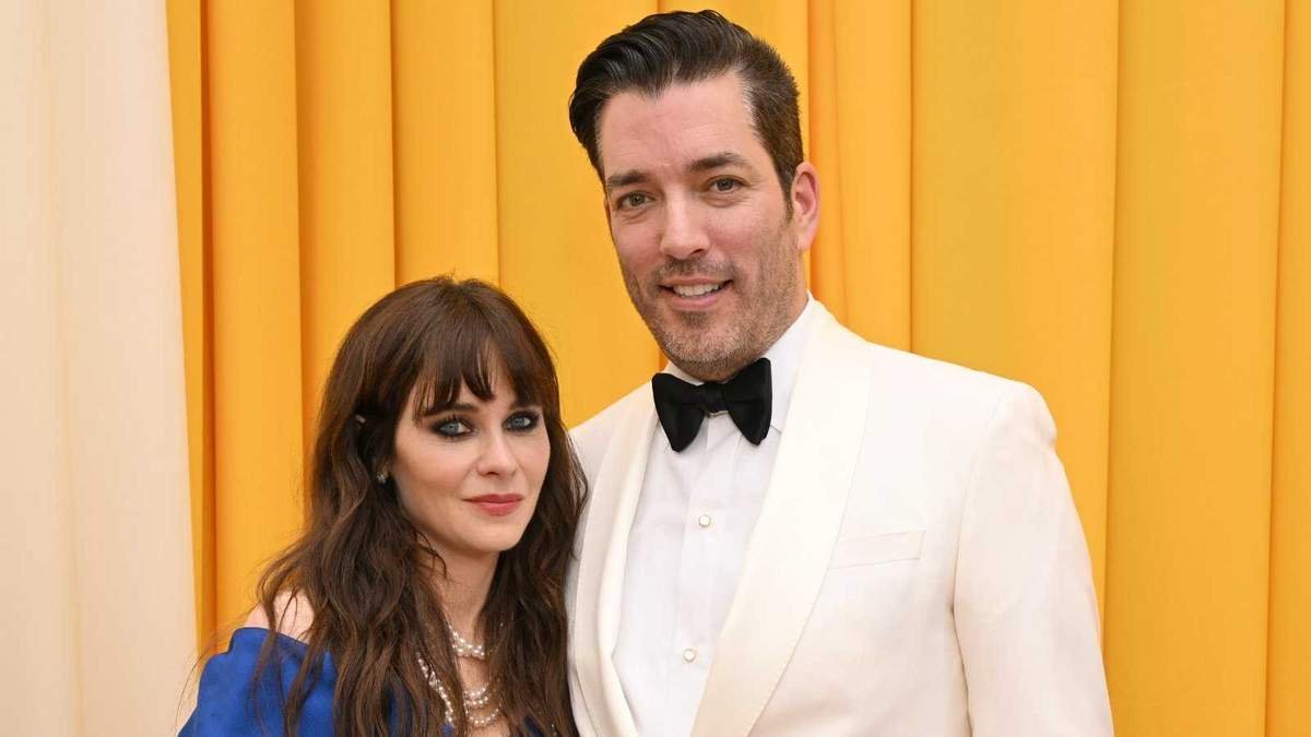 Zooey Deschanel and Jonathan Scott's Chic Outdoor Furniture for 2026