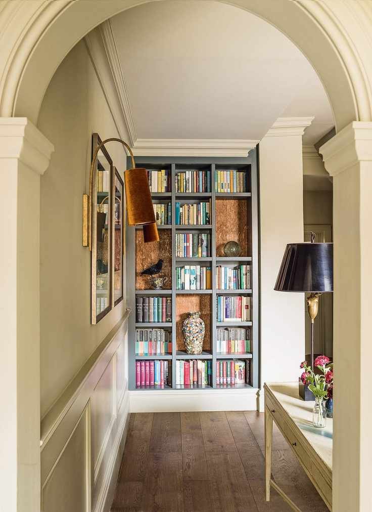 Bookcase storage in an entranceway