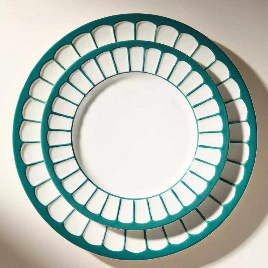 The Latte Stoneware Side Plates, Set of 4