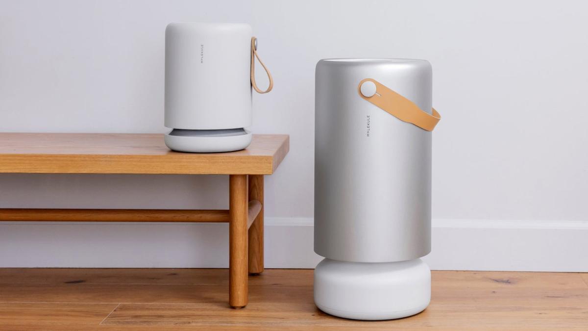Do Air Purifiers Eliminate Cigarette Odors? Here's What You Need to Know