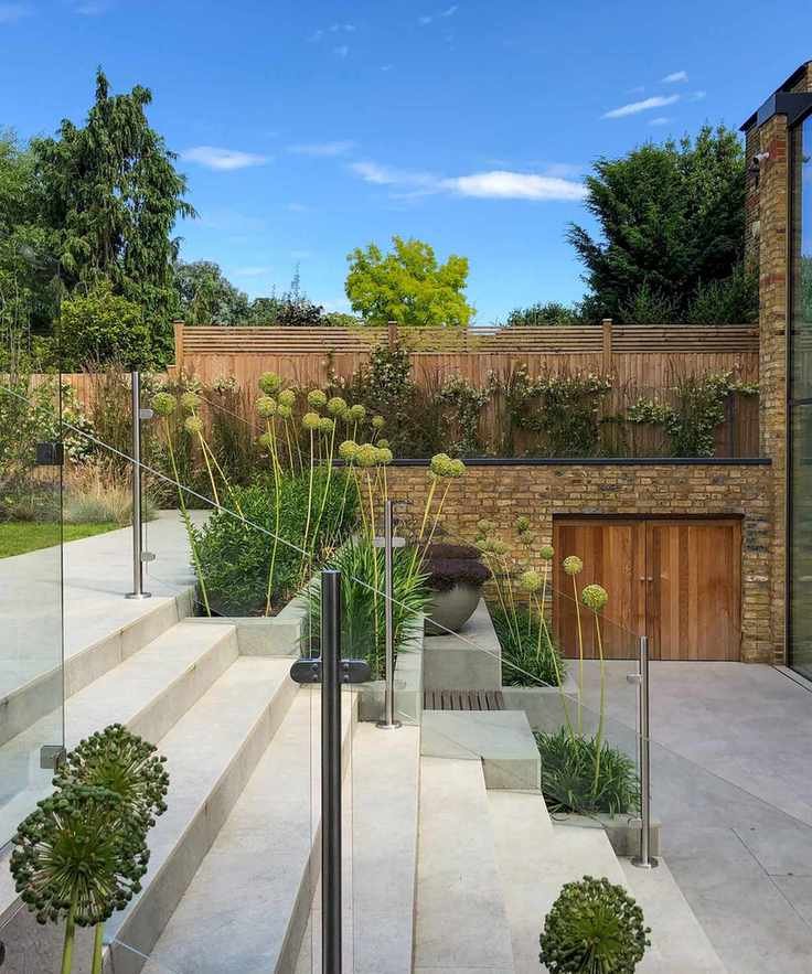 smart urban split level garden